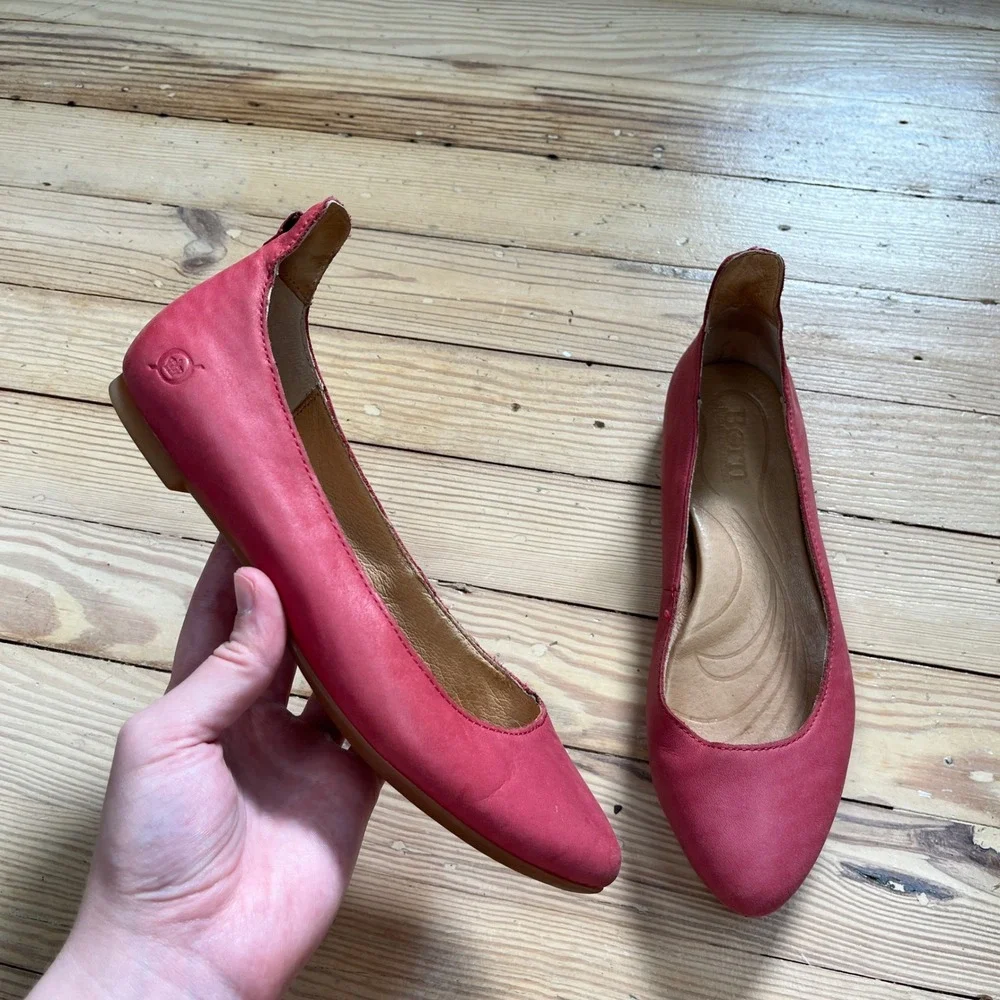 Born Julianne Red Leather Ballet Flats Almond Toe Comfort Shoes F15005 womens 5M